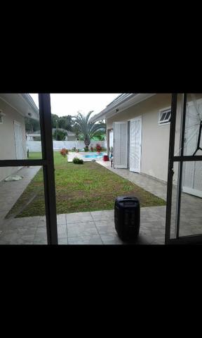 Alugo casa com piscina em pontal do parana - Foto 17