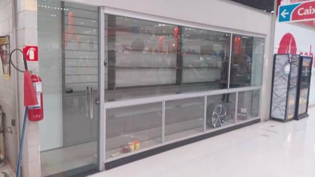 Serviço de vidraçaria box ,espelhos, blindex e manutenção em geral - Foto 3