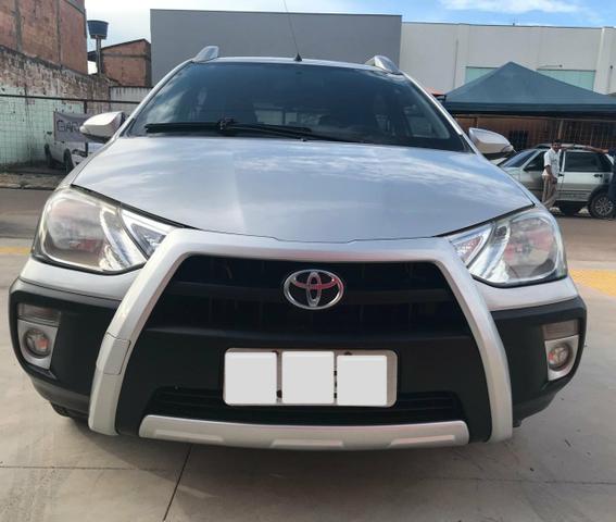Etios cros 2014 - Foto 7