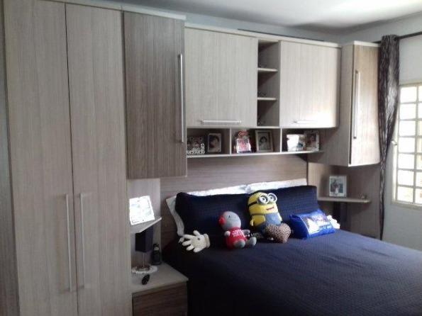 Linda casa de 2 quartos em Inhoaíba
