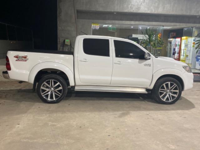 Hilux SRV 3.0 4X4 Turbo Diesel 2013 impecável - Foto 2