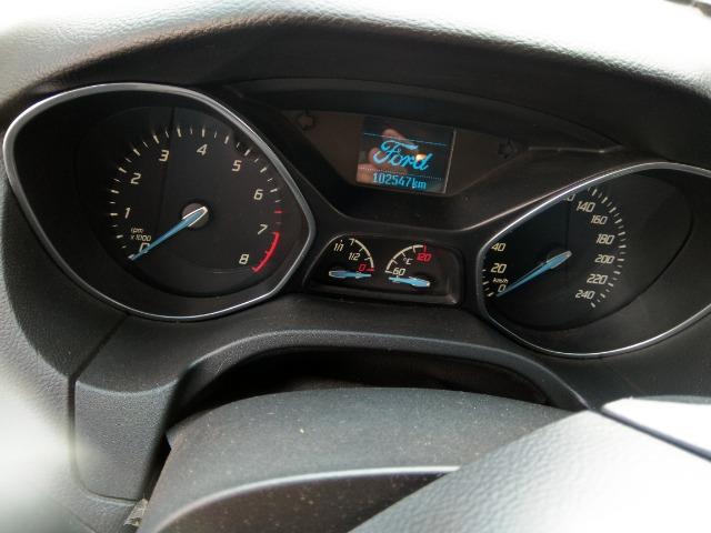 Focus Sedan SE 2.0 Power Shift - Foto 7