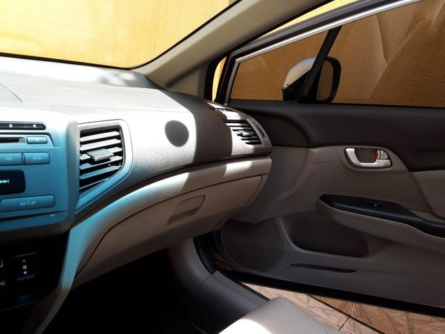 Honda Civic 2013/2014 - Foto 4