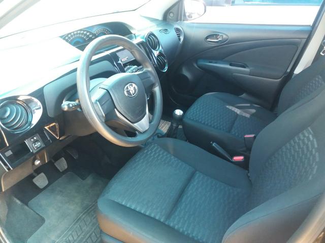 Etios 1.3X 2015/2016 - Foto 6