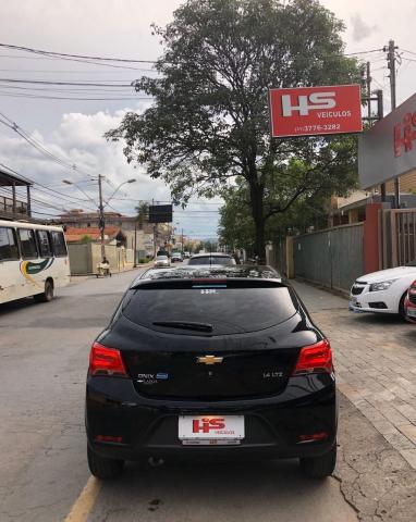ONIX 2017/2018 1.4 MPFI LTZ 8V FLEX 4P MANUAL - Foto 6