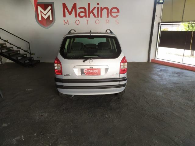 ZAFIRA 2005/2005 2.0 MPFI ELEGANCE 8V FLEX 4P AUTOMÁTICO - Foto 4