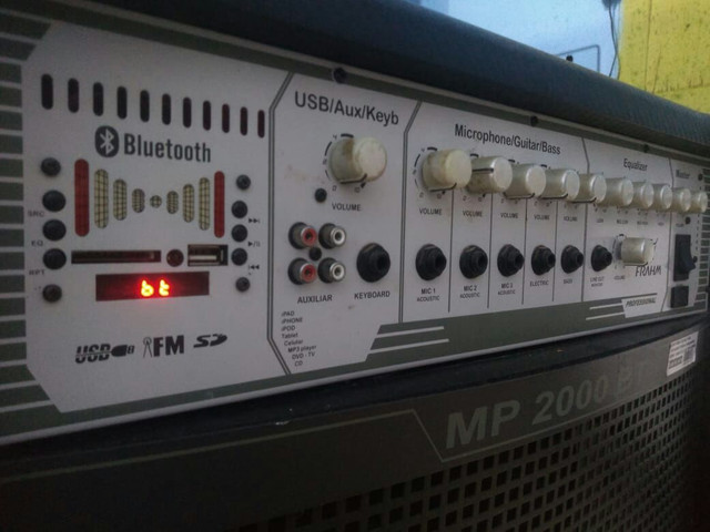 Caixa de som amplificada seme nova . - Foto 3