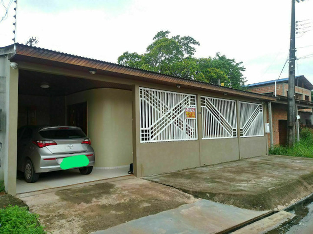 Venda casa na zona norte