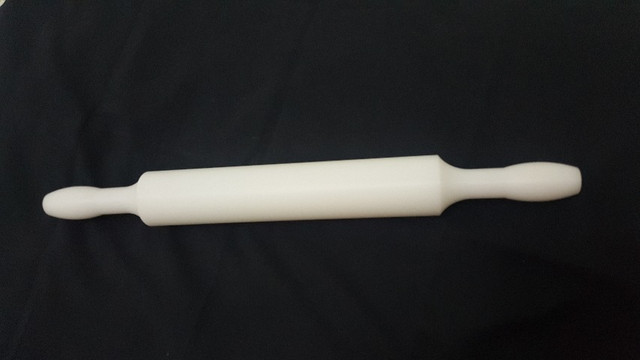 Rolo Fixo de Polietileno/Plástico Para Massa de Pastel Cilindro Leão e Fechadora Toshiro - Foto 2