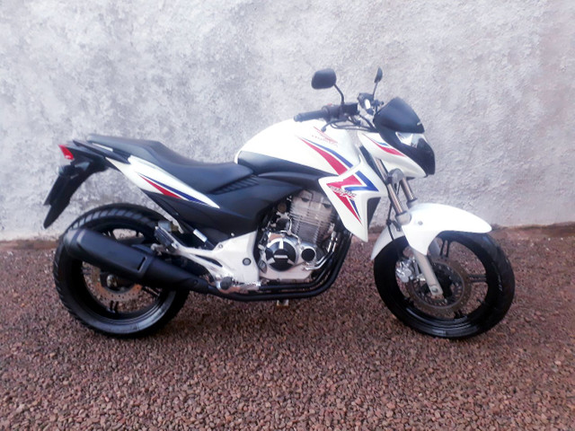 Cb300
