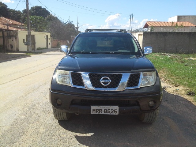NISSAN FRONTIER SEL 2.5 ANO 2008