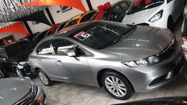 HONDA CIVIC LXS AUTOMATICO 1.8 2016