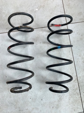 Par Molas Dianteira Peugeot 406 
