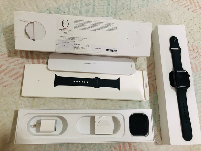 Apple Watch Série 5 GPS + CELULAR