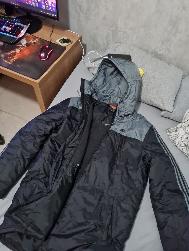 casaco de frio adidas