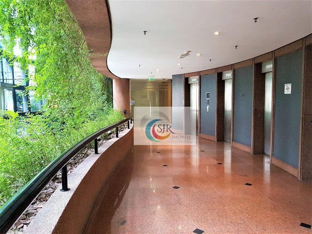 Conjunto com 292,00m² com 9 vagas de garagem 3 Salas de reunião e área de trabalho em open - Foto 2