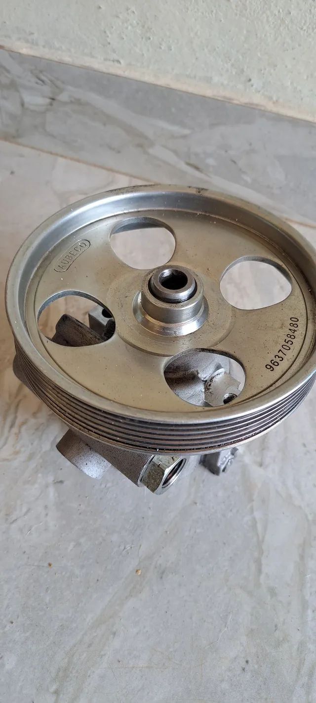 Bom da direção hidráulica citroen/Peugeot 1.6 16v - Foto 4