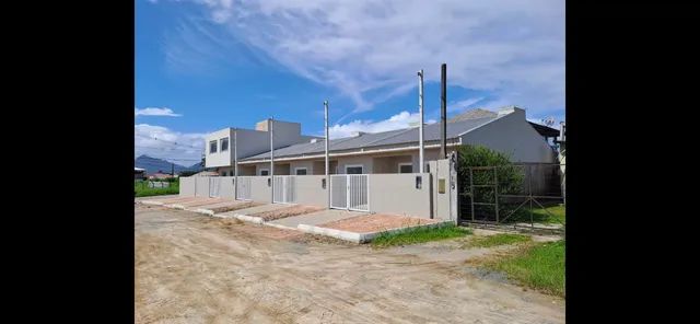 Casa 2 Quartos(1 suíte) no Cohapar em Guaratuba