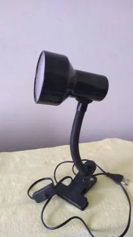 Luminária de mesa  prática!!! - Foto 2