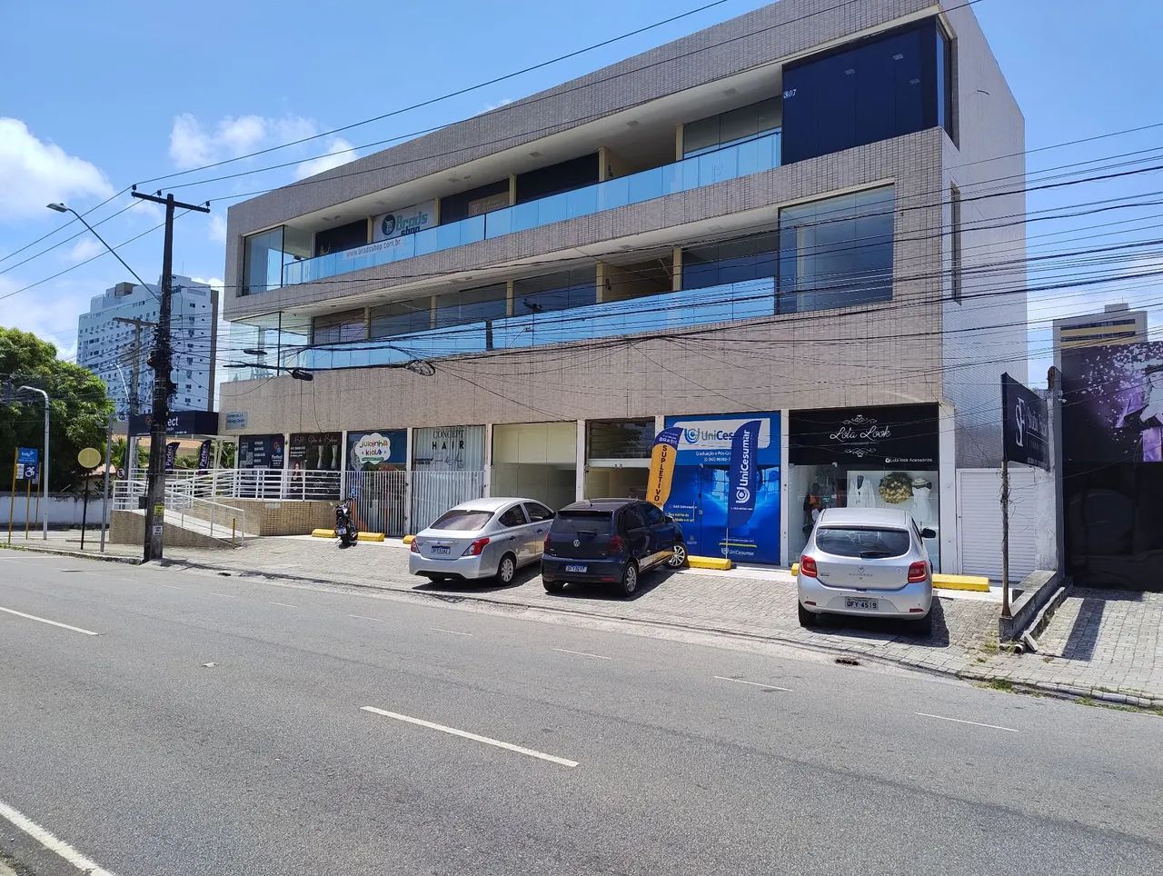 Alugo Salas Comercias no Bairro dos Estados 