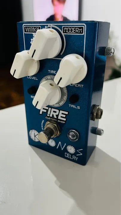 Pedal Fire Custom Shop Kronos Delay - Impecável