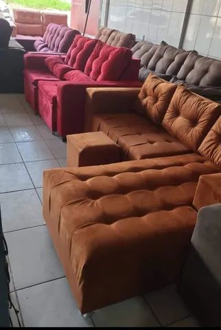 Sofá de 3 lugares mais puff de brinde entrega grátis  - Foto 2