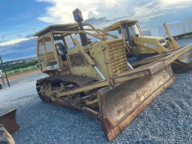 Trator de esteira D6