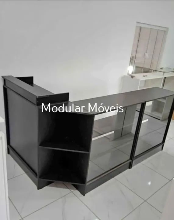 Balcão Caixa em L + 2 Balcões Vitrine + 3 Estantes Prateleiras - MDF Preto - Foto 2