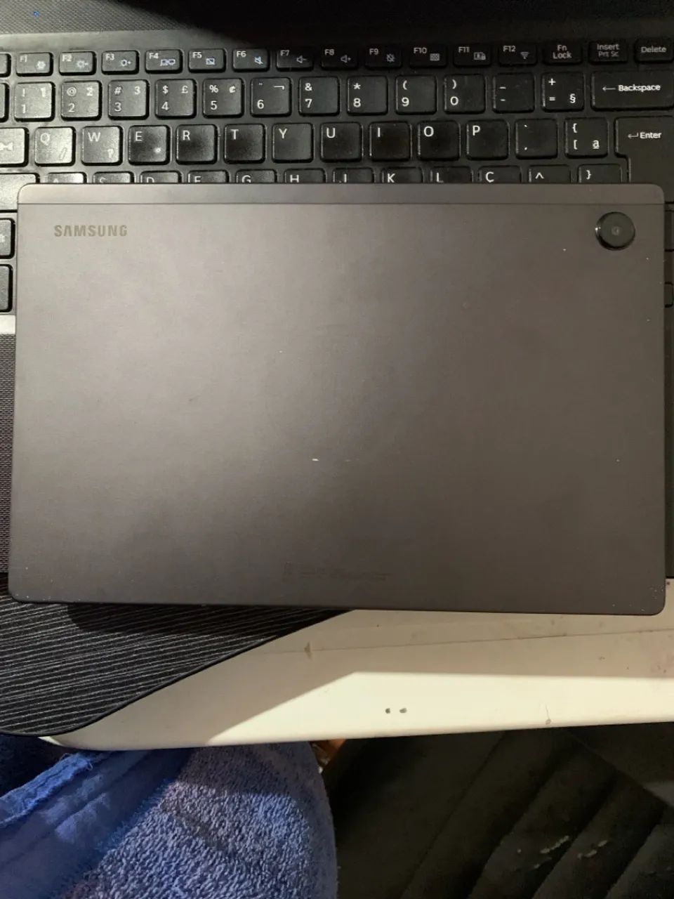 Tablet Samsung a8 pega chip 