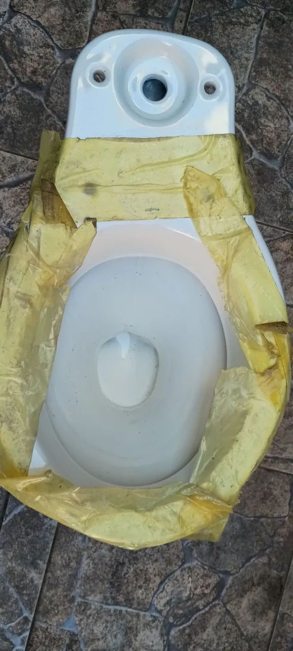 Bacia privada de caixa acoplada - Foto 6