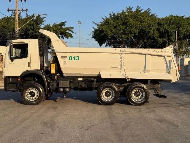 Caminhão Caçamba Volkswagen Constellation 31-330 6x4 2018 - Foto 9
