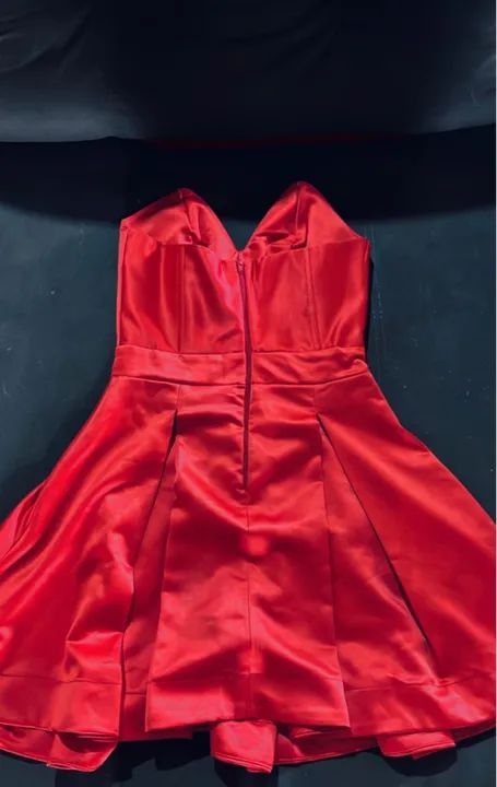 Vestido Vermelho - Foto 3