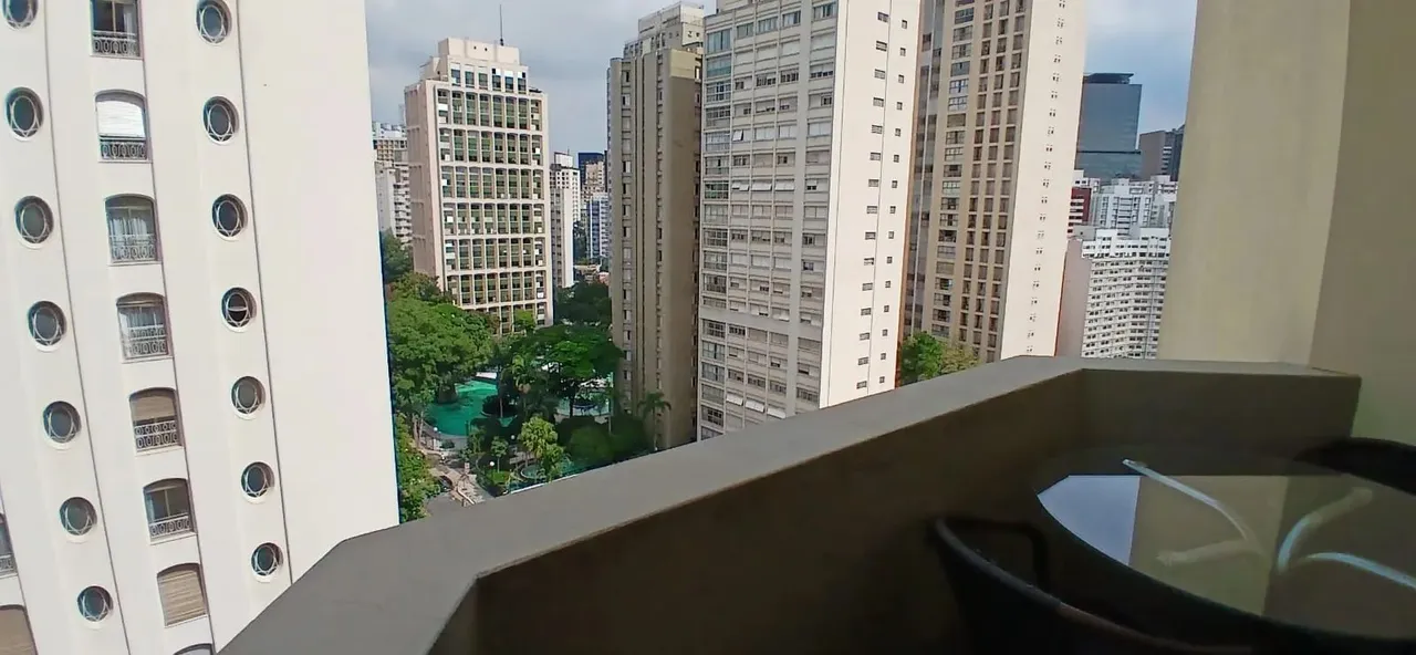 Imóvel para aluguel possui 40m², mobiliado, suíte, varanda, 1 vaga