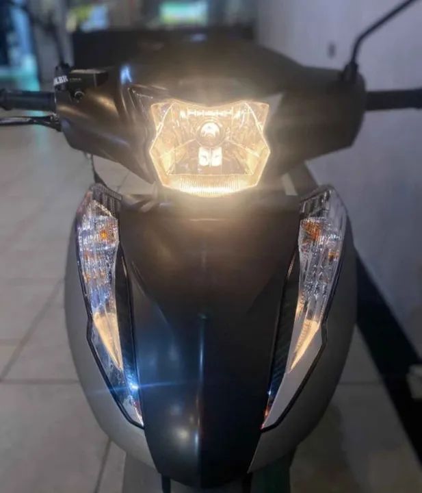 Honda Biz 125 2023 - Cinza - Único Dono - Foto 2