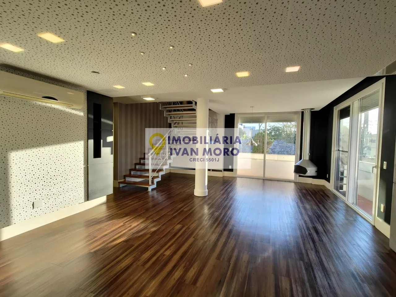 Apartamento aluguel anual em Jurerê - Florianópolis