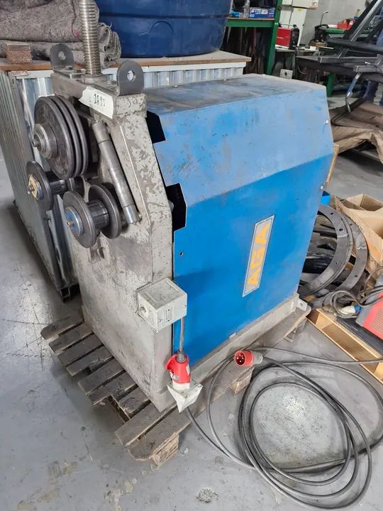 Calandra de perfil/tubos industrial