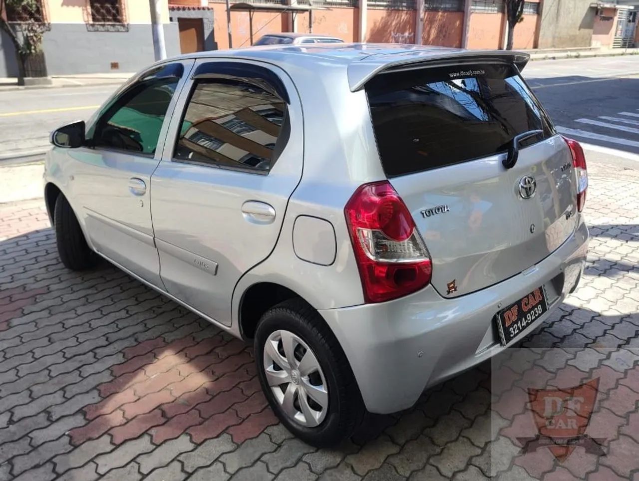 ETIOS X 1.3  PRATA 2015/2016 - Foto 4