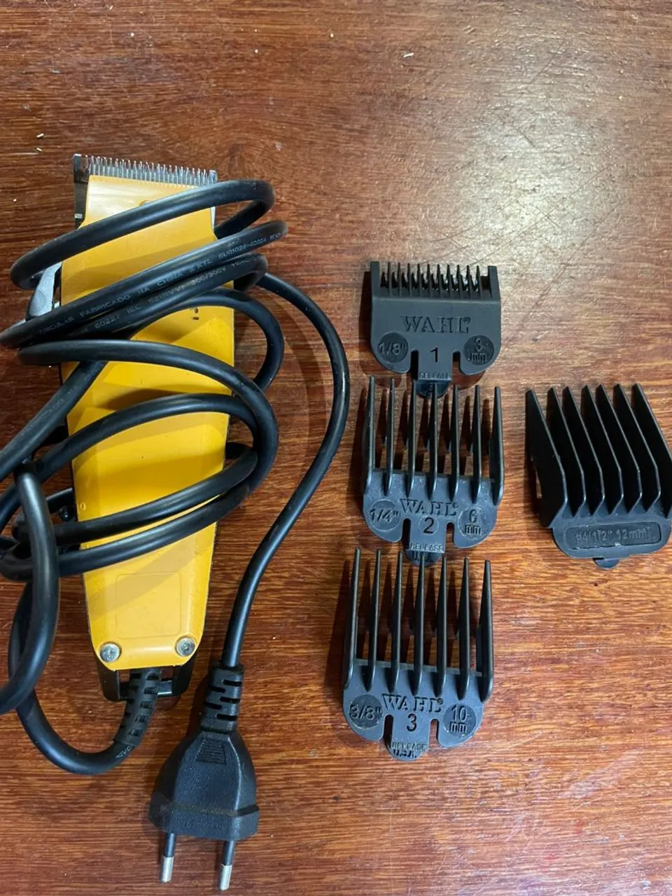 Máquina de Cortar Cabelo Wahl