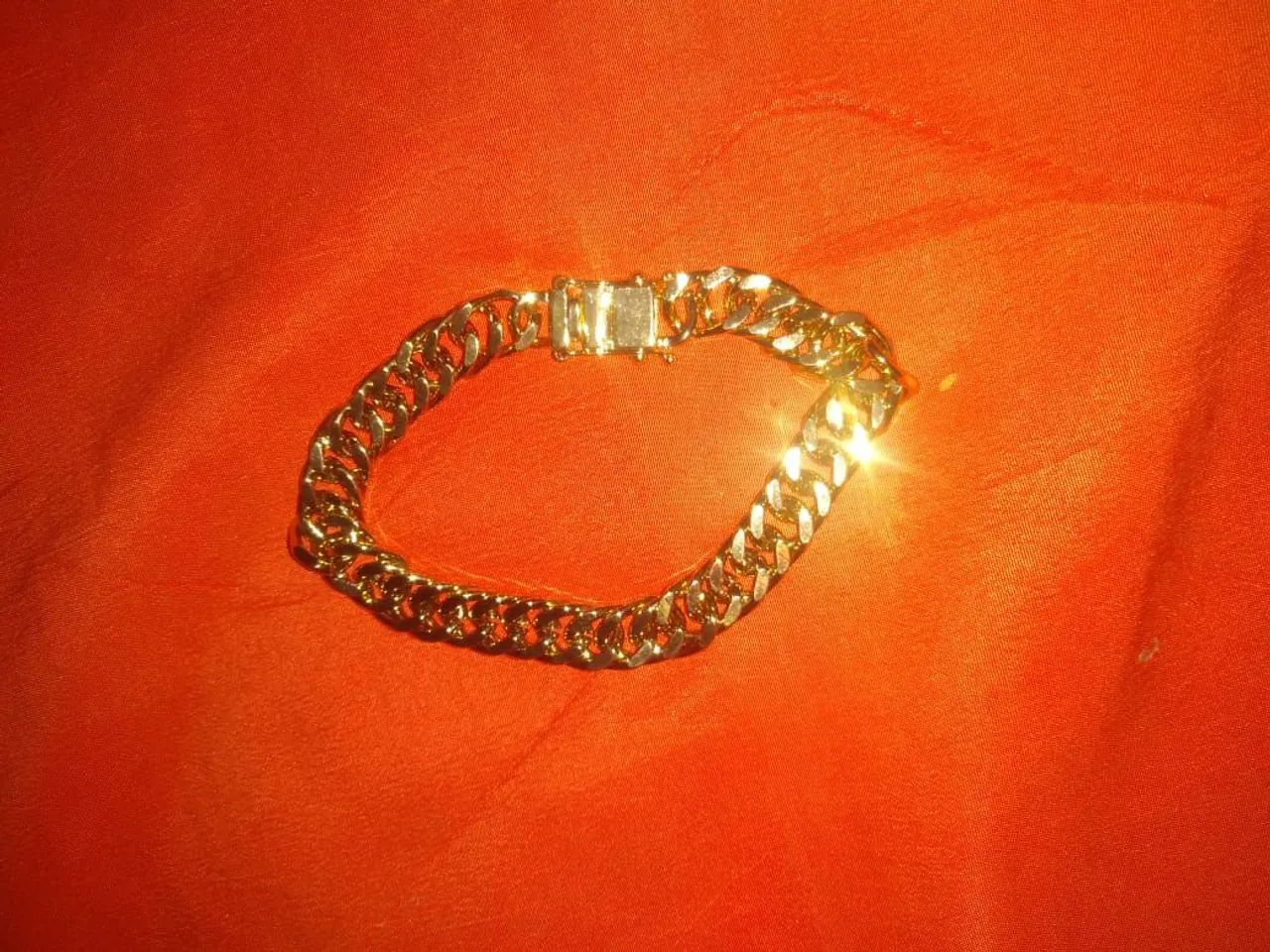 Pulseira masculina grossa grande de elos dourada*nova*!