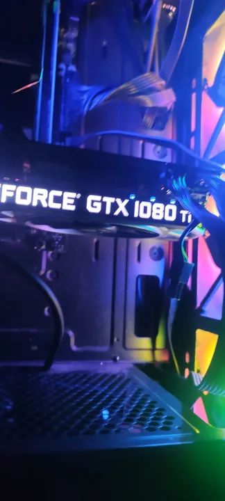 PC GAMER 4K 1,5 TB SSD 48:GB DDR4 GTX 1080 TI OC EDITION. - Foto 2