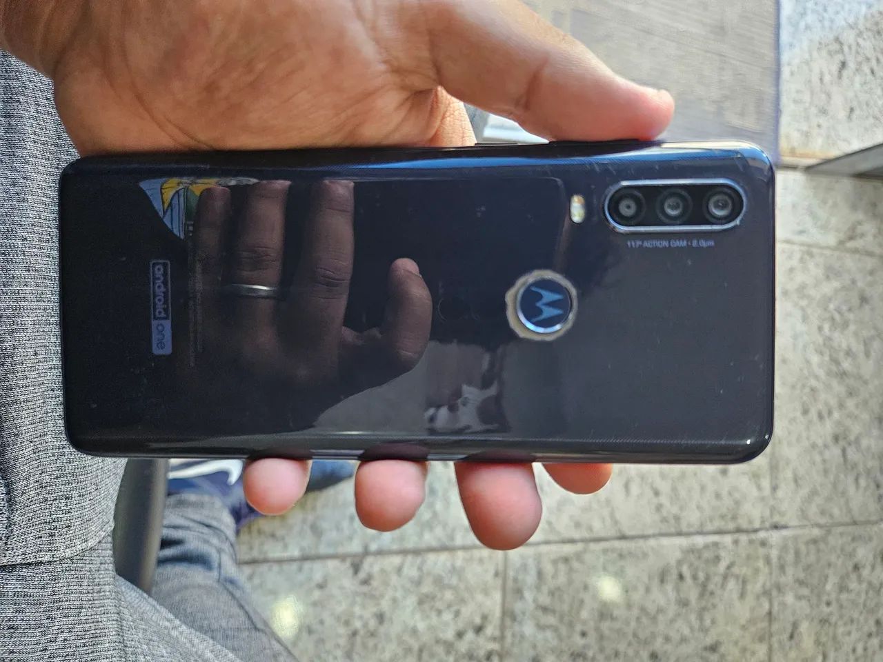 VENDO MOTOROLA ONE ACTION (LEIA O ANÚNCIO) - Foto 3