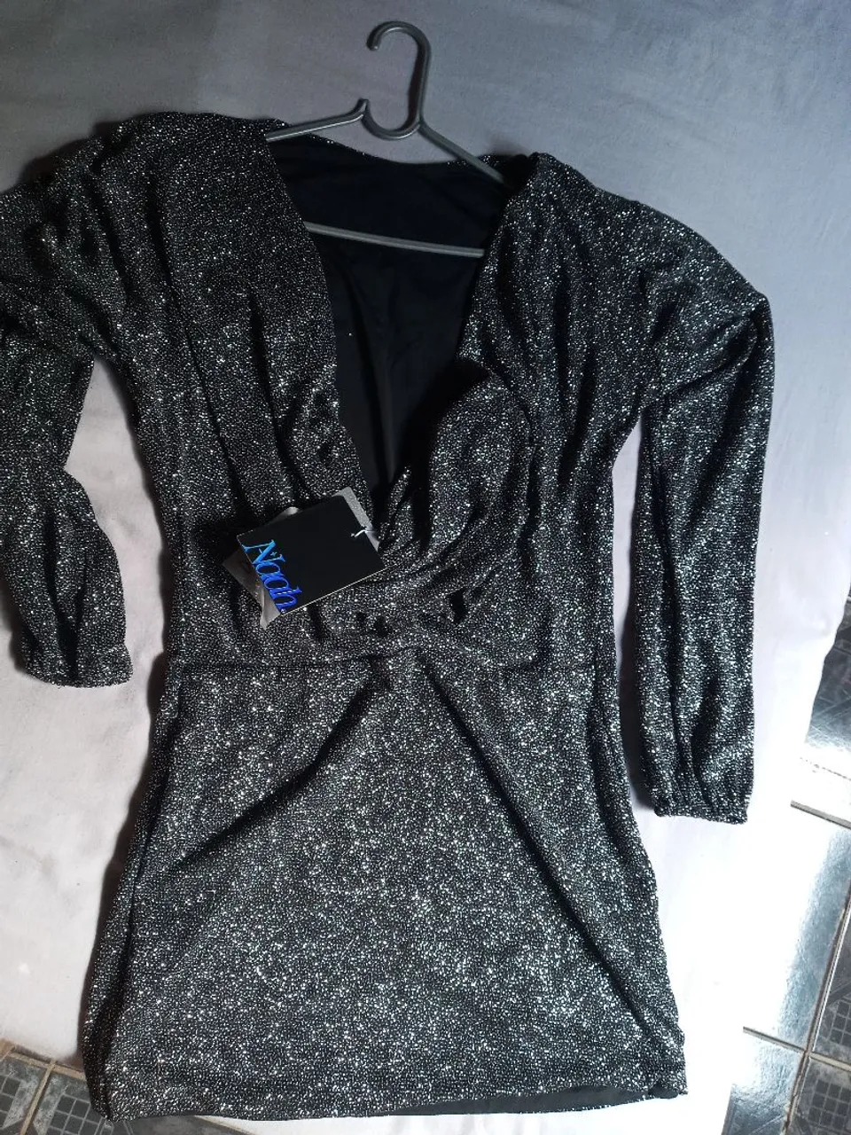 Vestido Festa Brilho Prateado