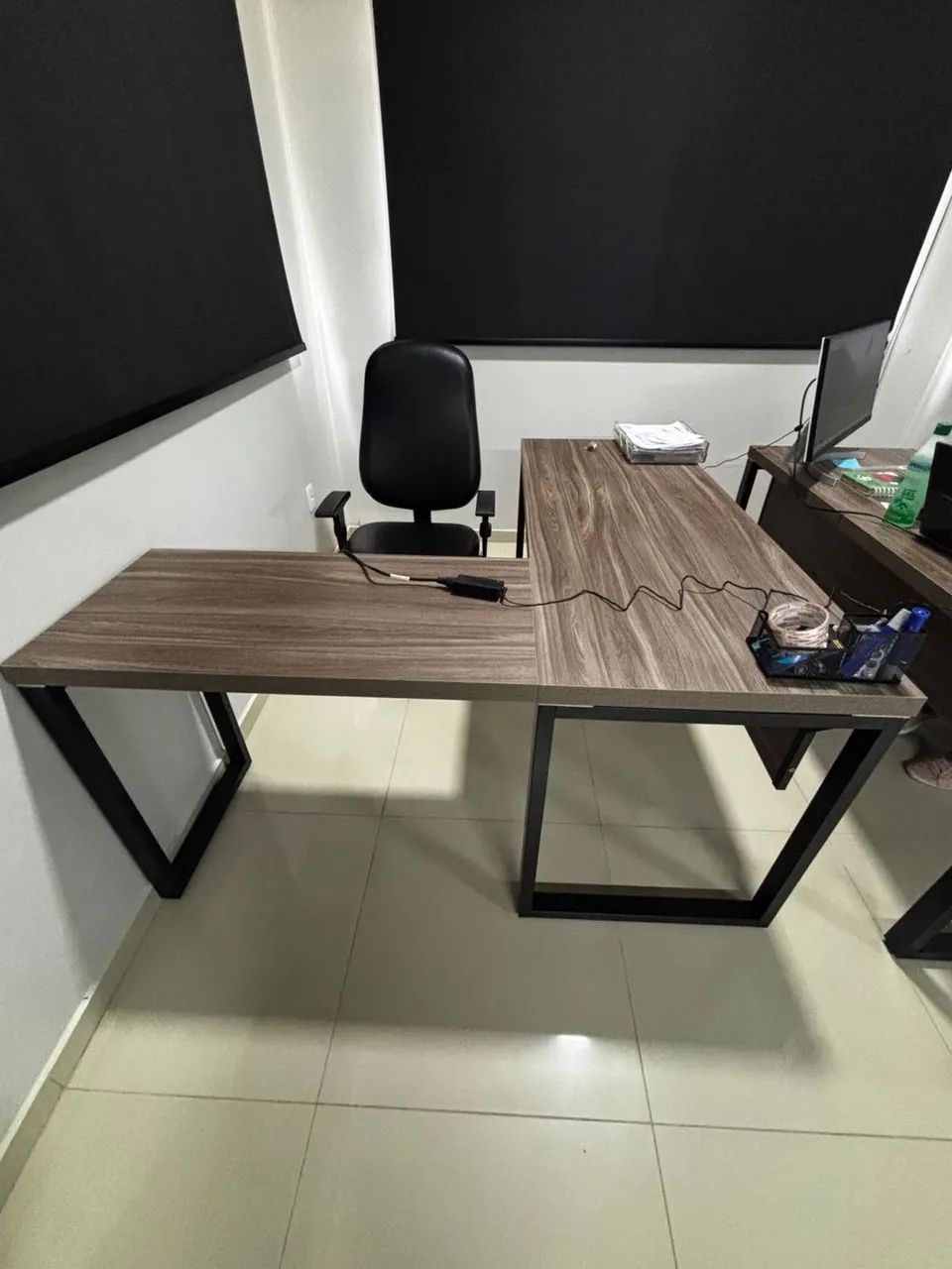 Mesa de escritório 64297080075394120