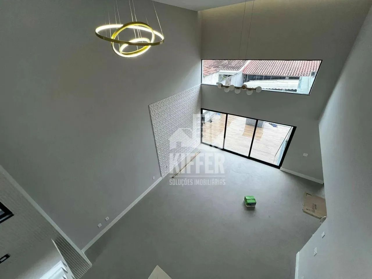 Casa Duplex em Itaipu | 4 Quartos, 3 Suítes e Piscina com Hidromassagem - Foto 4