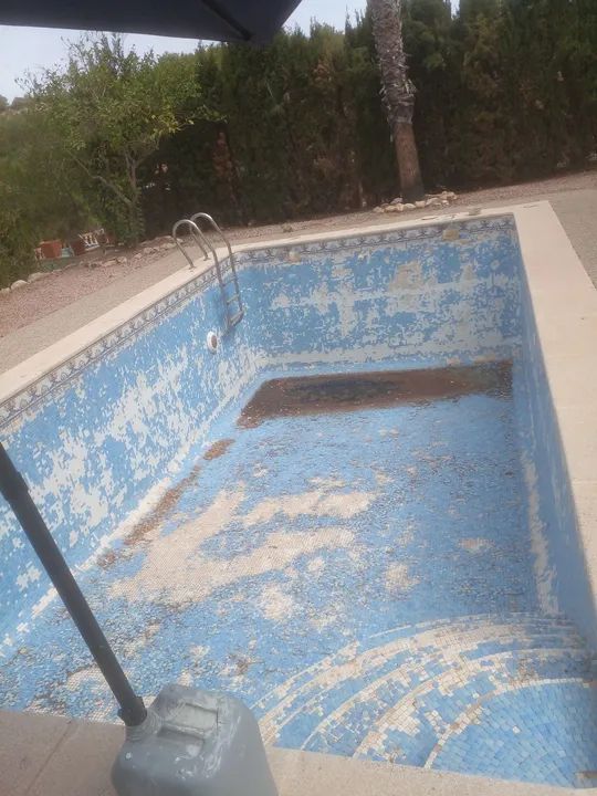 Reforma de piscina de alvenaria e fibra