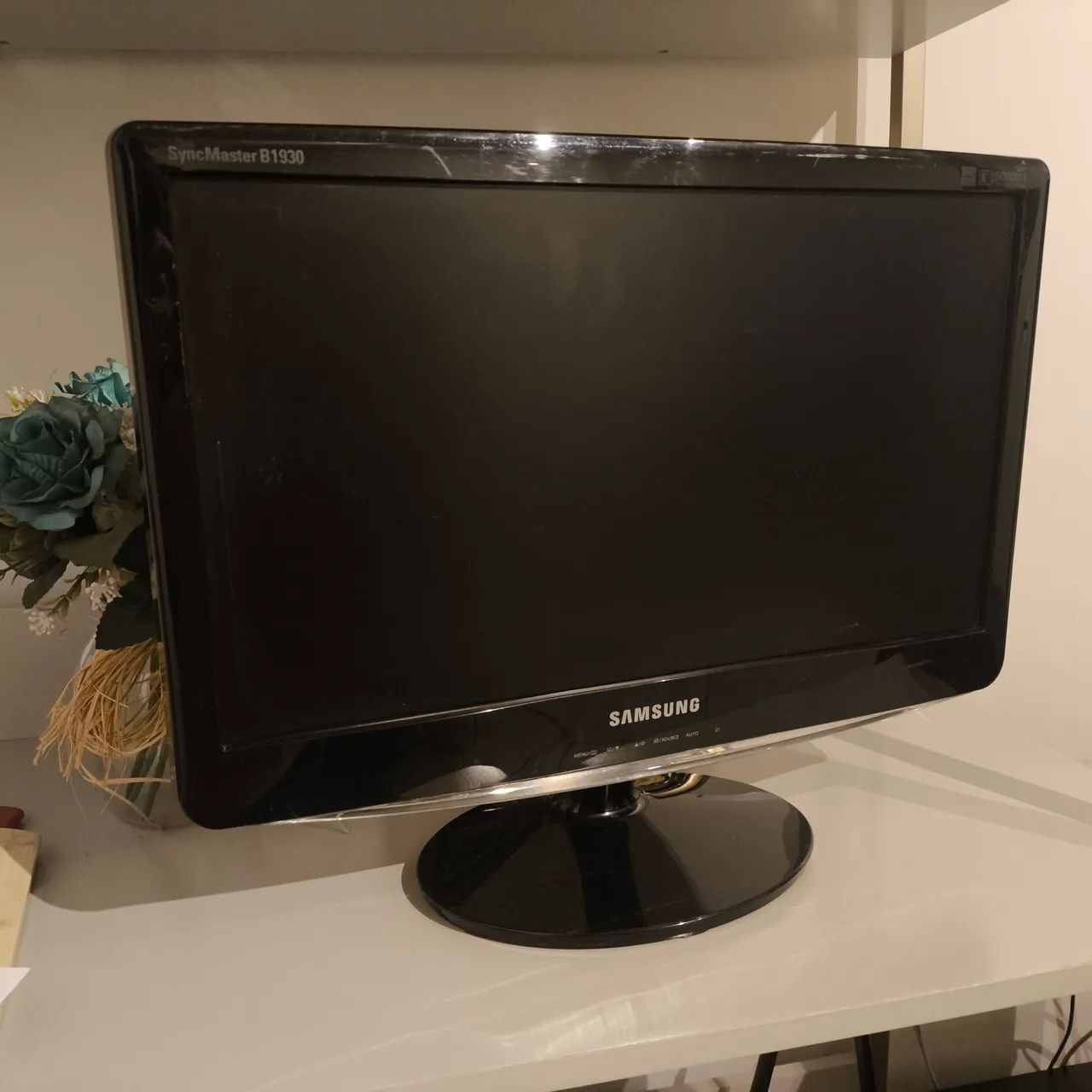 Samsung 19-inch Monitor B1930N64166992784514121