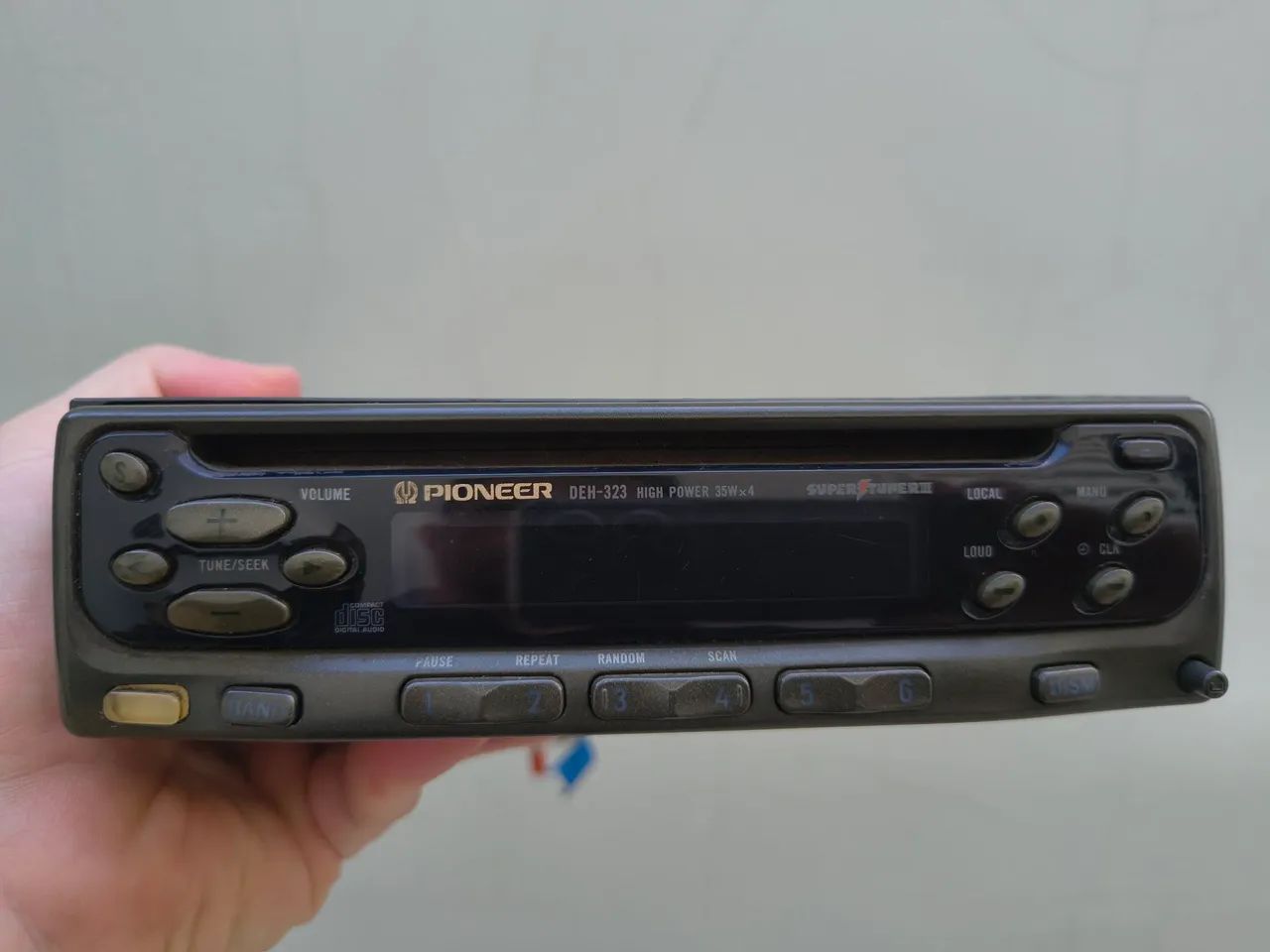 Som automotivo antigo Pioneer DEH-323 *não tá lendo cd* - Foto 2
