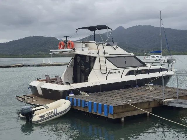 LANCHA OCEANIC 36 PLUS