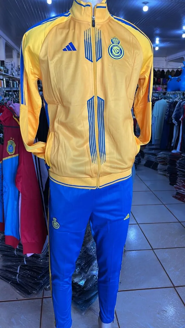 Agasalho Esportivo Al Nassr - Conforto e Estilo!