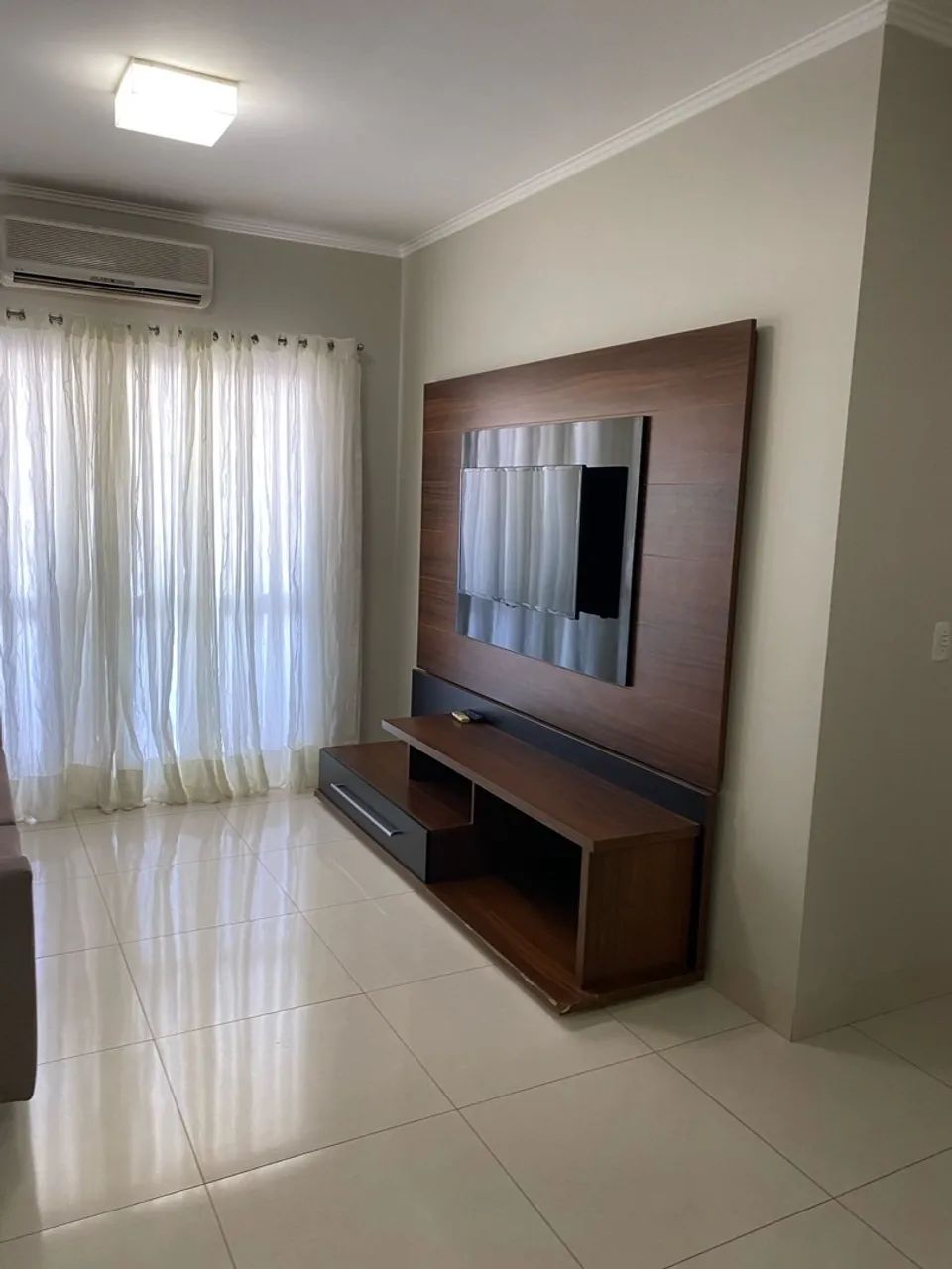 APARTAMENTO SEMI MOBILIADO 100m2 próximo ao centro  - Foto 2